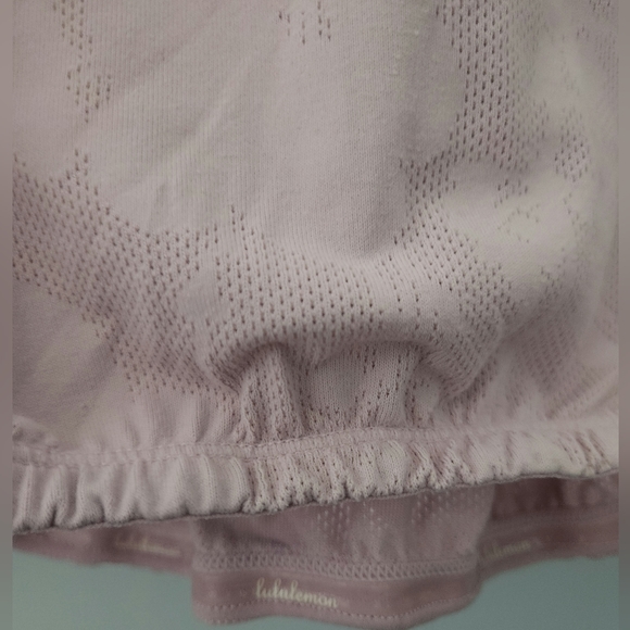 Lululemon Purple Workout Top - Picture 5 of 6